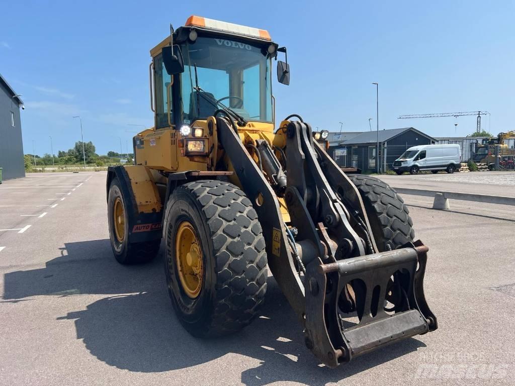 Volvo L 70 C Kolesové nakladače
