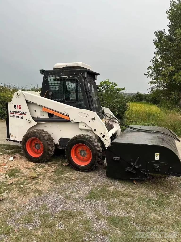 Bobcat S 16 Šmykom riadené nakladače