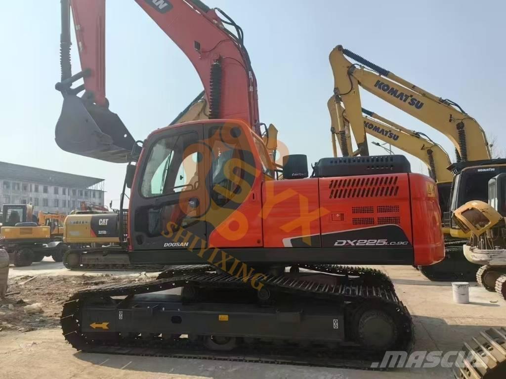 Doosan DX 225 LC Rýpadlá s dlhým dosahom