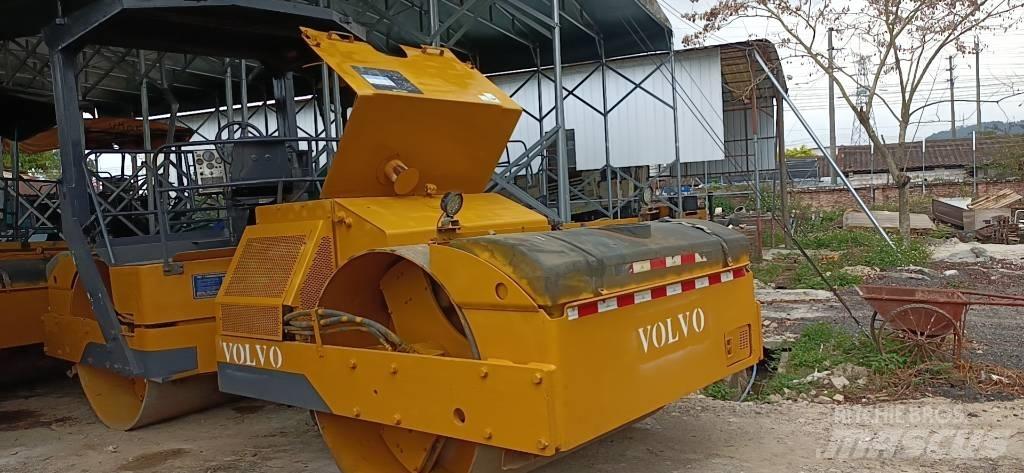 Volvo DD110 Tandemové valce