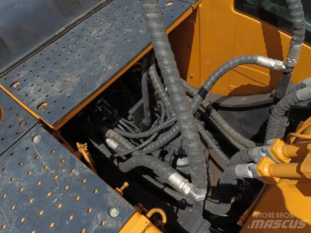 CAT 308 Pásové rýpadlá