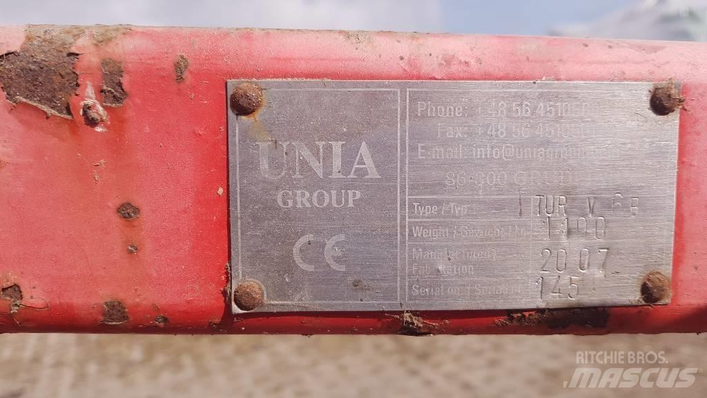 Unia TUR V6 Konvenčné pluhy