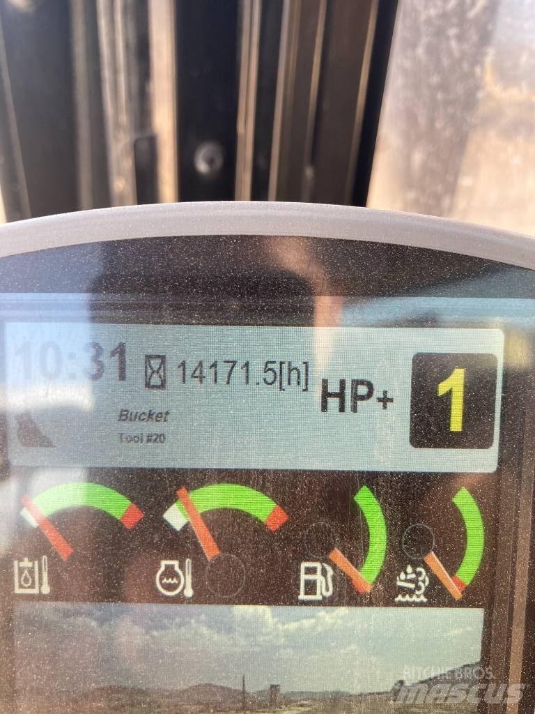 CAT 352 F Pásové rýpadlá