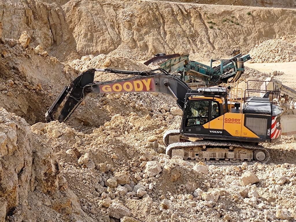 Volvo EC 250 EL Pásové rýpadlá