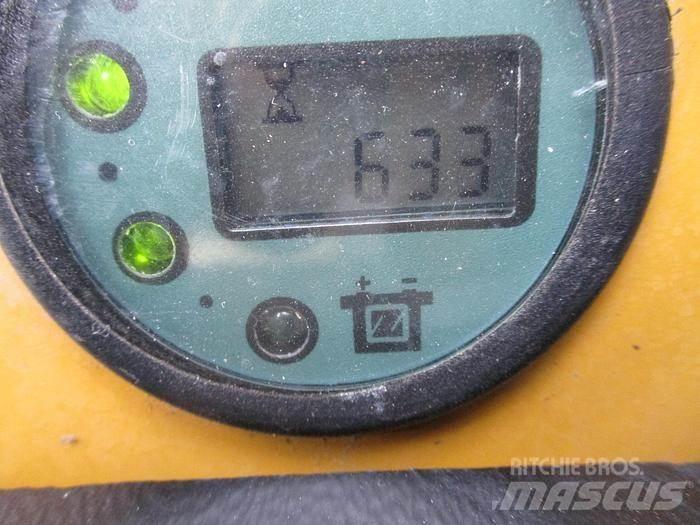 CAT NSP12K1 Ručne vedené vysokozdvižné vozíky