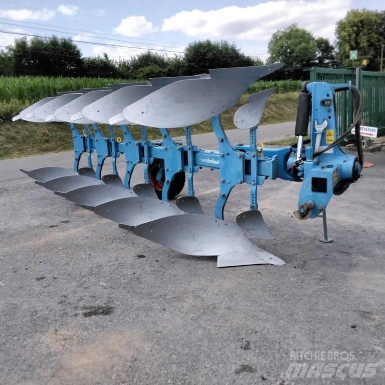 Lemken EurOpal 8 Dvojstranné pluhy