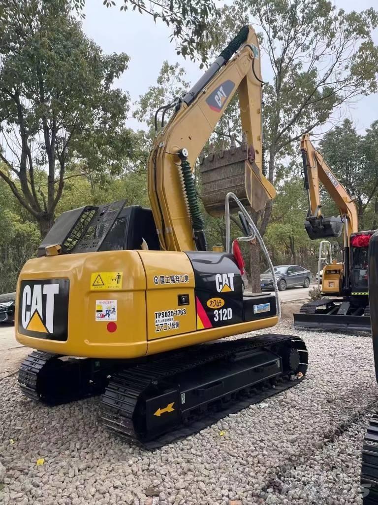 CAT 315D Pásové rýpadlá