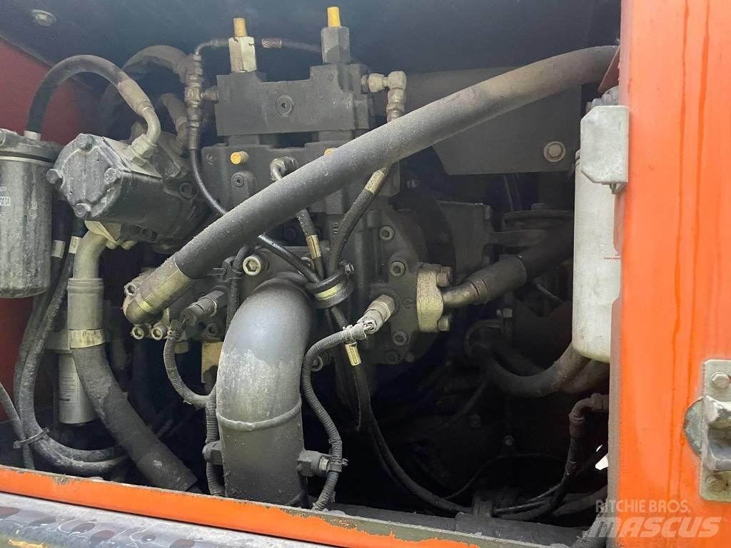 Doosan DX 210 W - 5 Kolesové rýpadlá