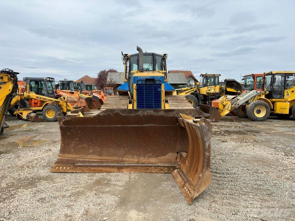 CAT D 6 N LGP Pásové dozéry