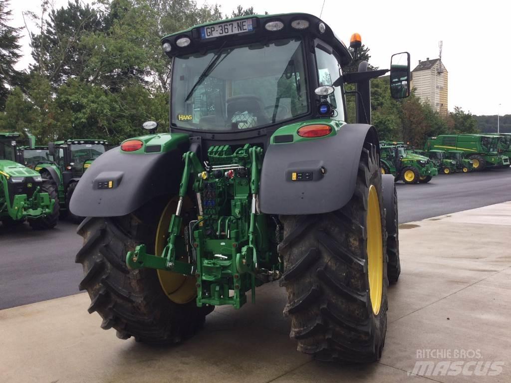 John Deere 6R155 Traktory