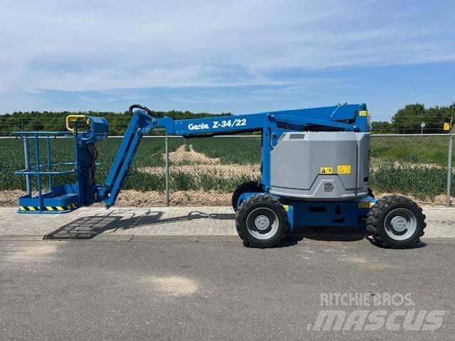 Genie Z 34/22 IC Kĺbové plošiny