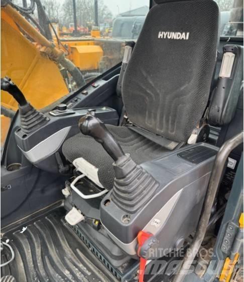Hyundai HX 220 L Pásové rýpadlá