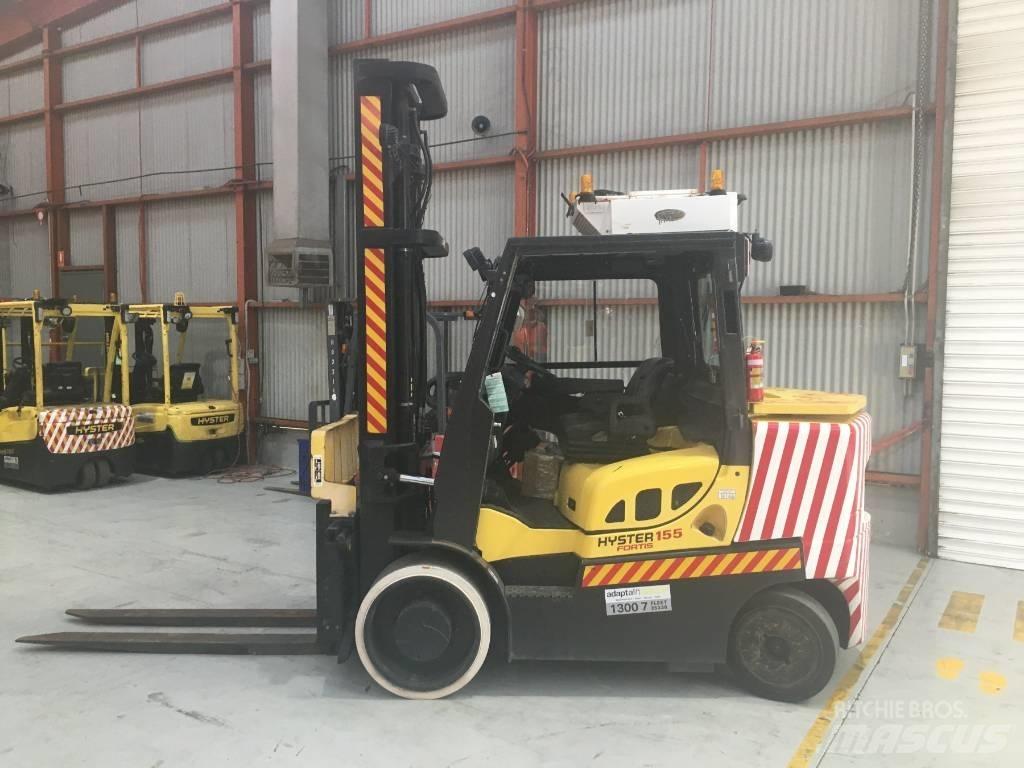 Hyster S155FT Dieselové vozíky