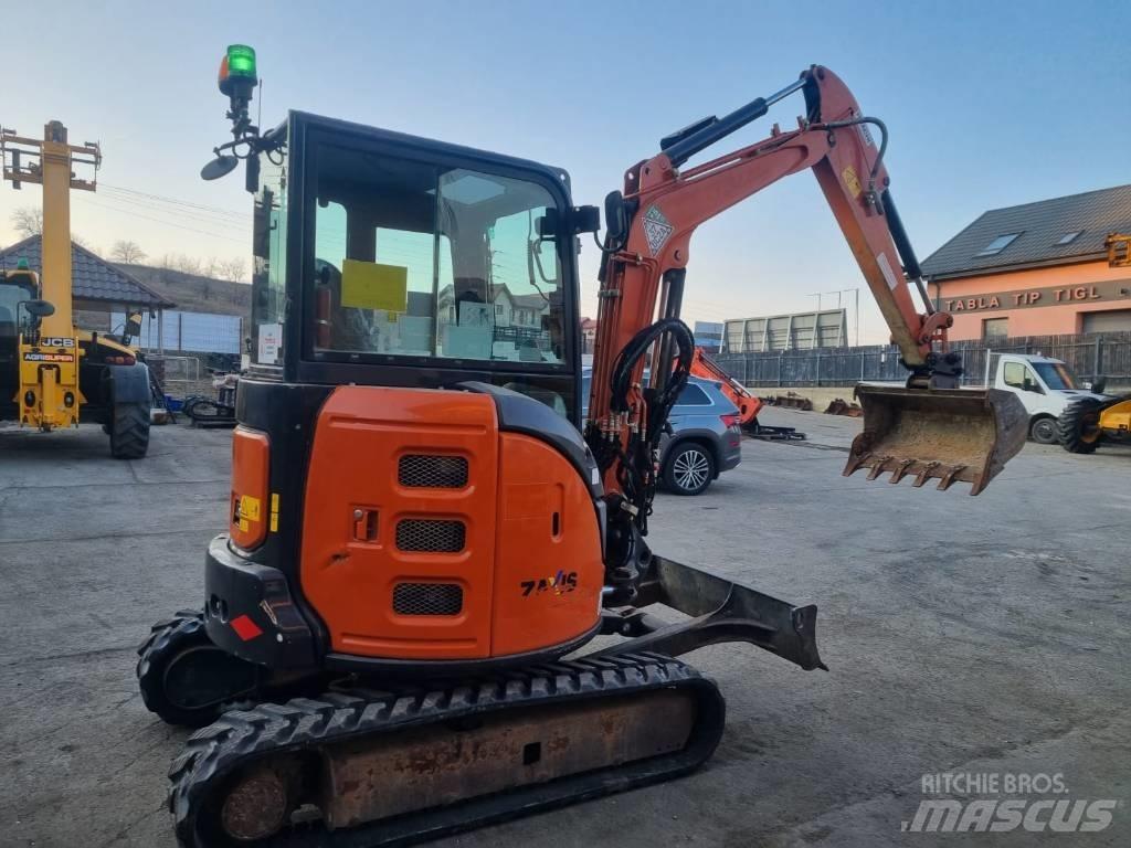 Hitachi Zaxis 33 Mini rýpadlá < 7t