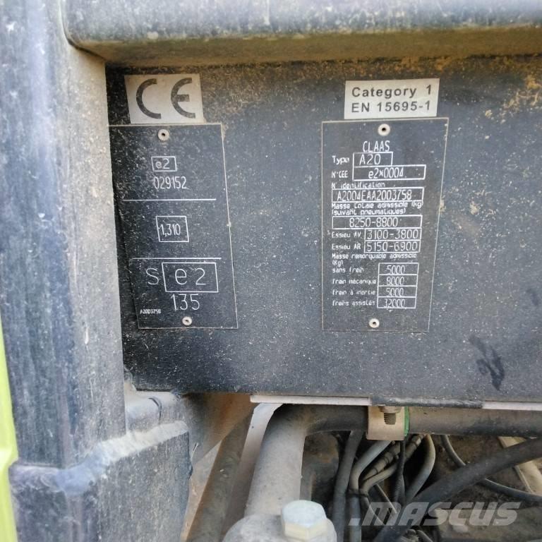 CLAAS Arion 610 C Traktory