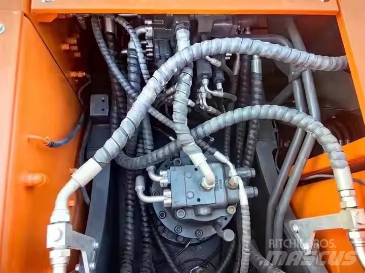 Doosan DH300 Pásové rýpadlá