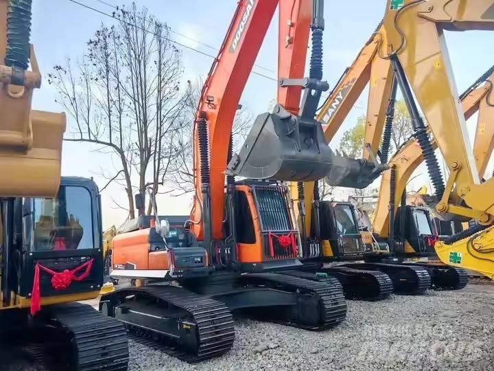 Doosan DH300 Pásové rýpadlá