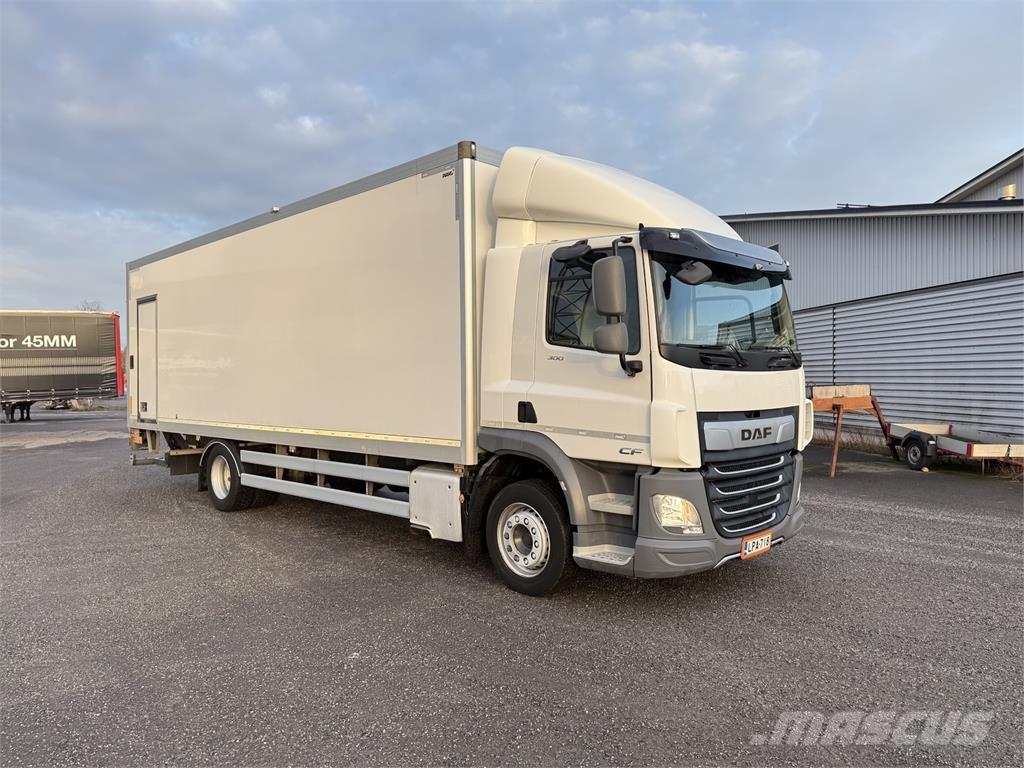 DAF CF 300 FA 4X2 Box body trucks