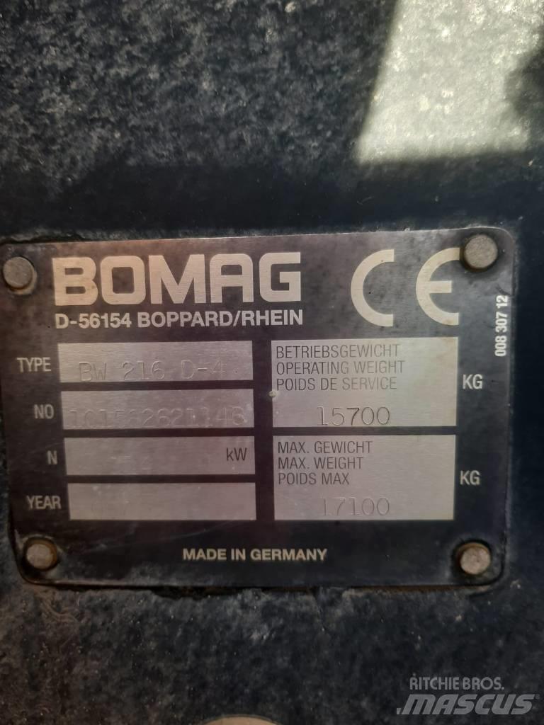 Bomag BW 216 D-4 Pôdne kompaktory