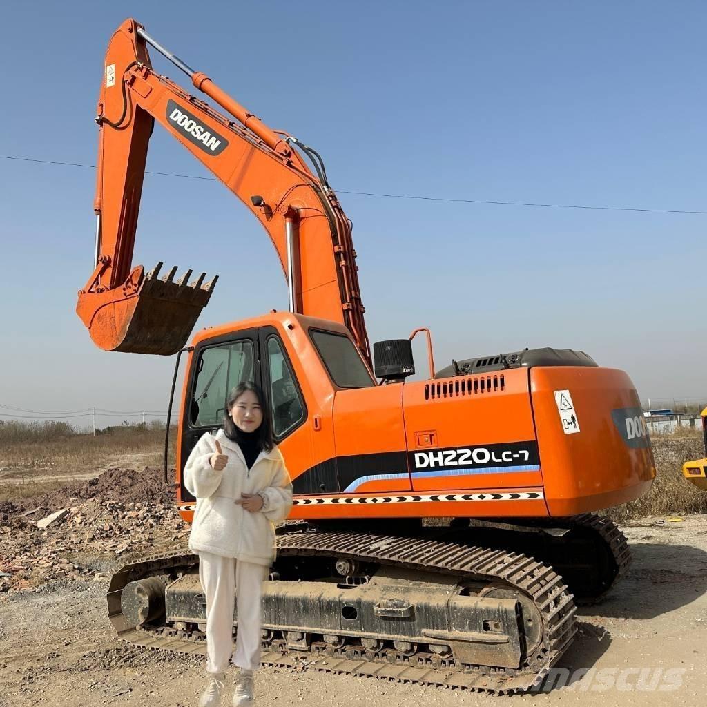 Doosan DH220LC-7 Pásové rýpadlá