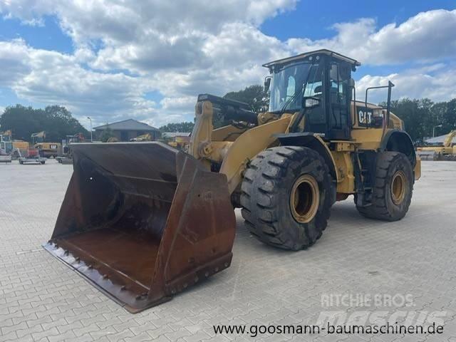 CAT 966 M Kolesové nakladače