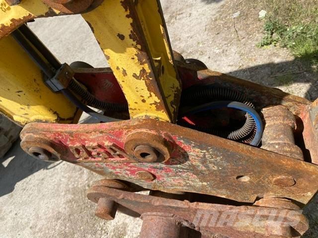 New Holland E 50.2 C Mini rýpadlá < 7t