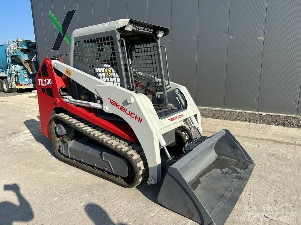 Takeuchi TL130 Pásové dozéry