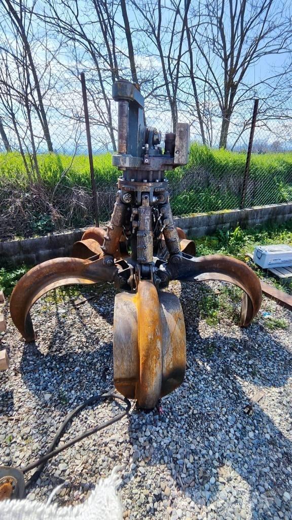 Liebherr LH 30 M Stroje pre manipuláciu s odpadom
