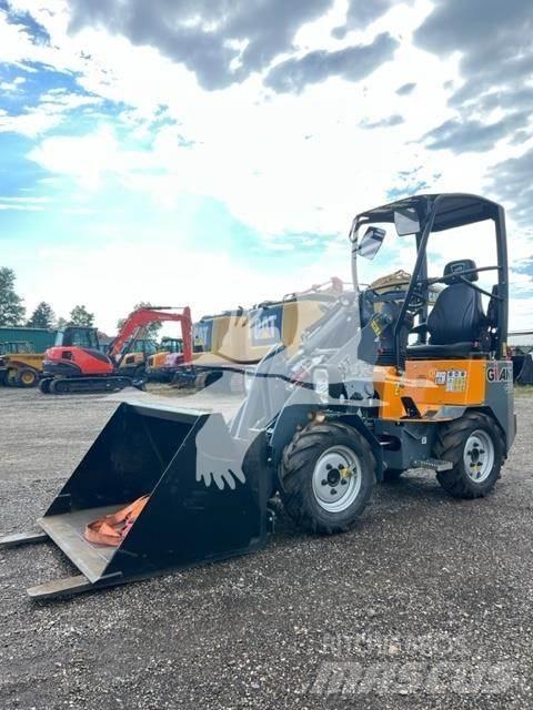 GiANT G1200 Kolesové nakladače