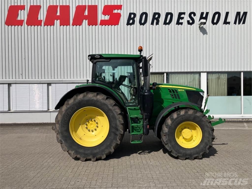 John Deere 6215 R Traktory