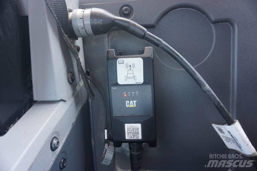 CAT 972 K Kolesové nakladače
