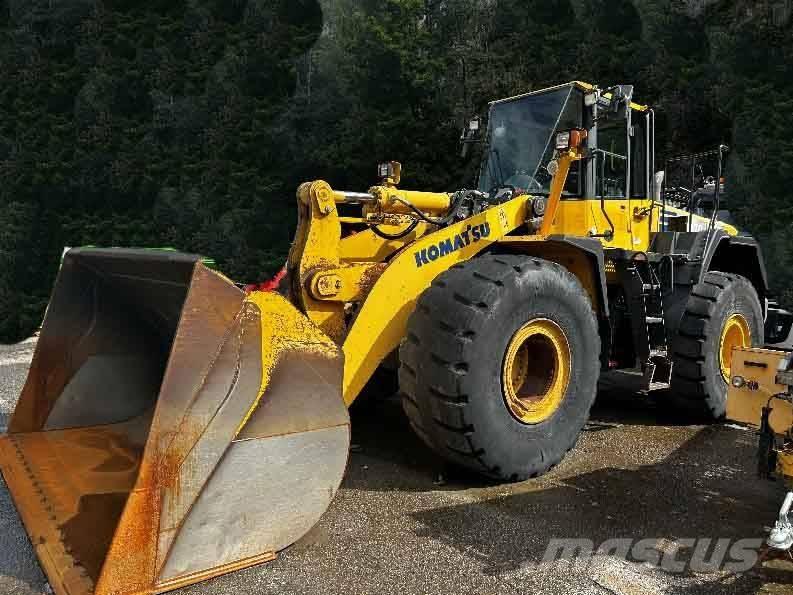 Komatsu WA470LC-6 Kolesové nakladače