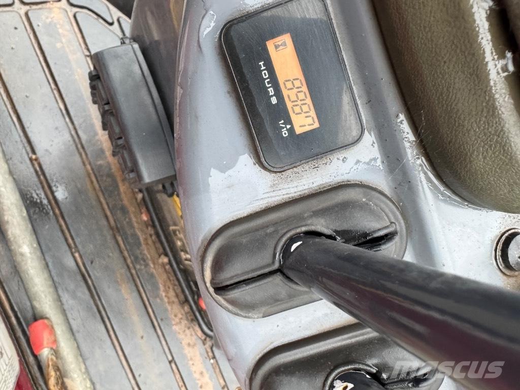 Yanmar SV08 (1E131) Mini rýpadlá < 7t