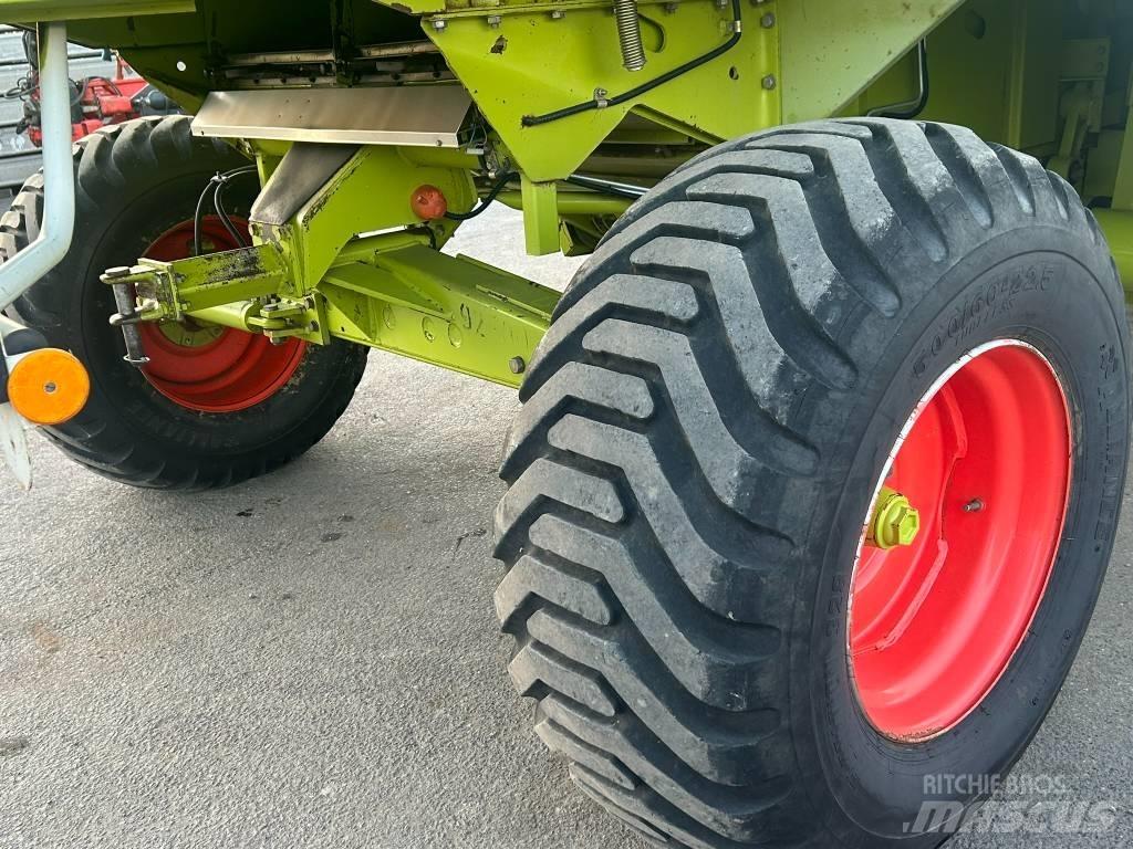 CLAAS Mega 202 Kombinované zberacie stroje