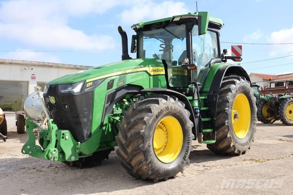 John Deere 8R 280 Traktory