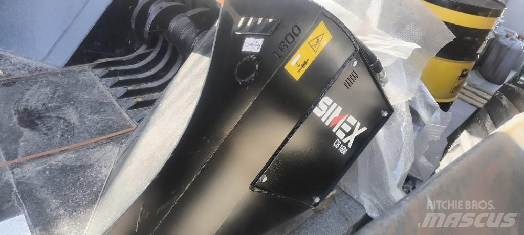 Simex cb 1600 Kolesové nakladače