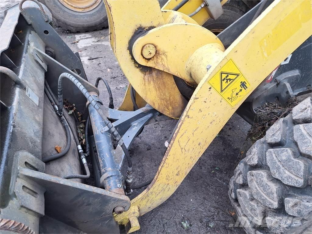 Komatsu WA 70 4X4 Stavebníctvo - ostatné
