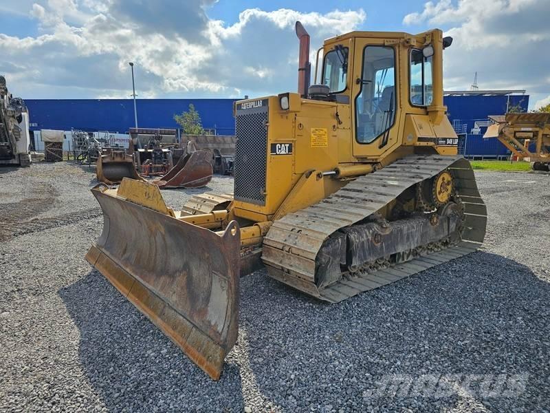 CAT D 4 H LGP Pásové dozéry