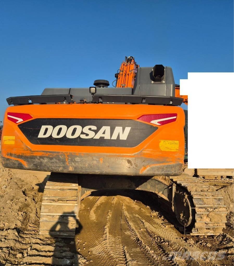 Doosan DX 400 LC-7 Pásové rýpadlá