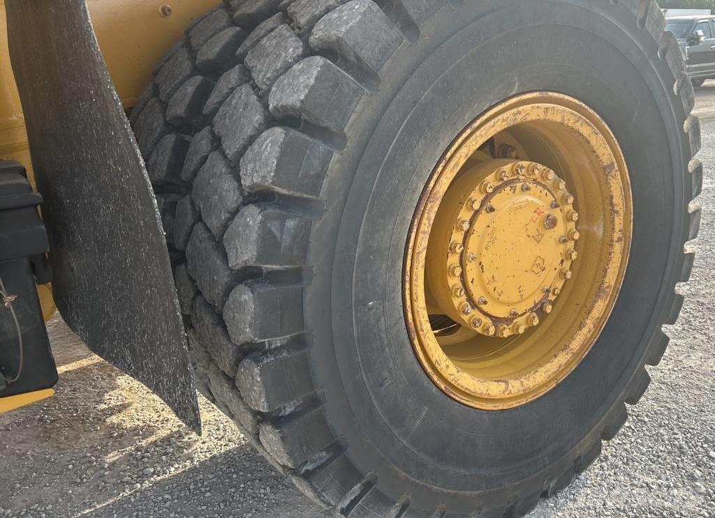 CAT 770 G Kĺbové nákladné autá