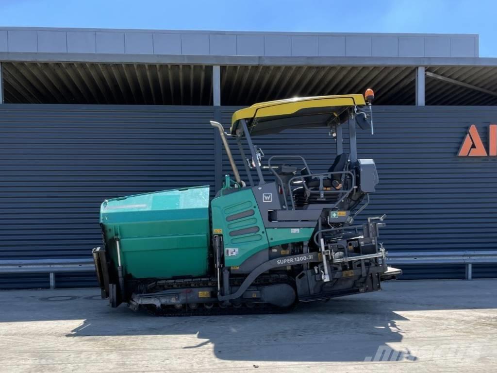 Vögele SUPER 1300-3I Finišéry