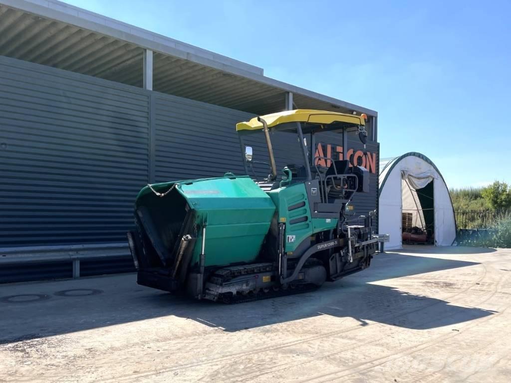 Vögele SUPER 1300-3I Finišéry