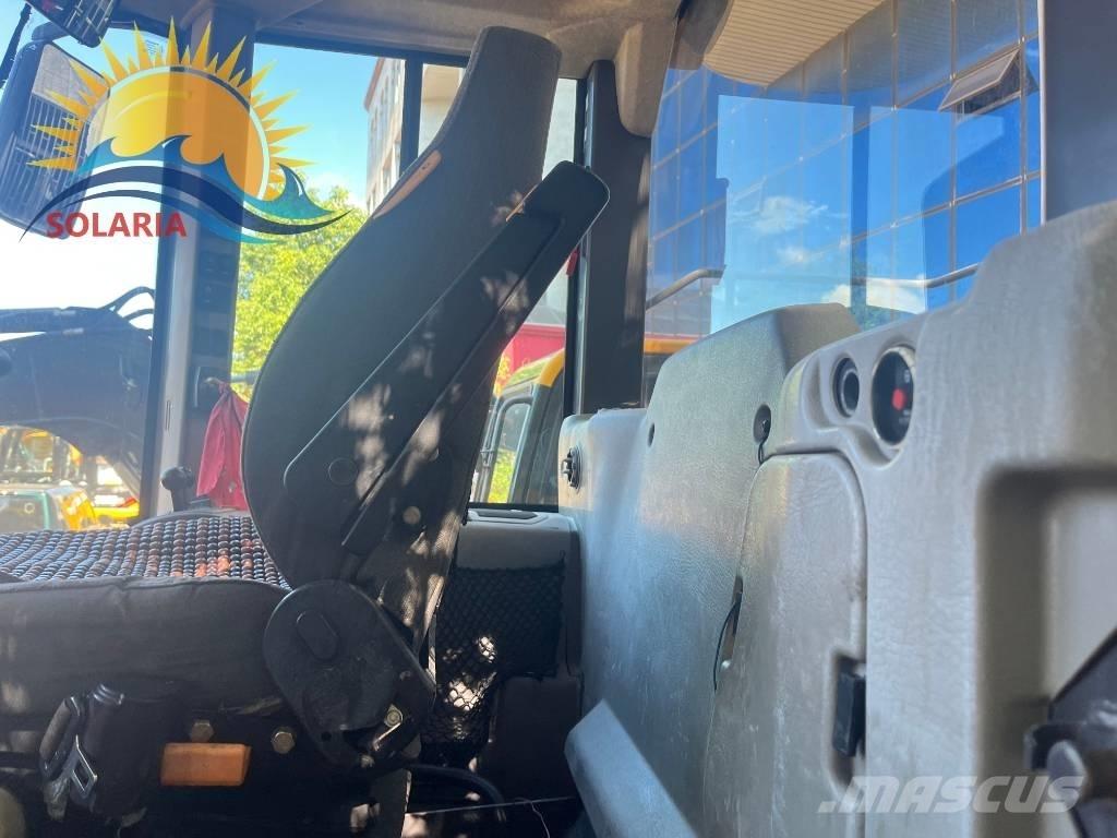 Volvo L 120 F Kolesové nakladače