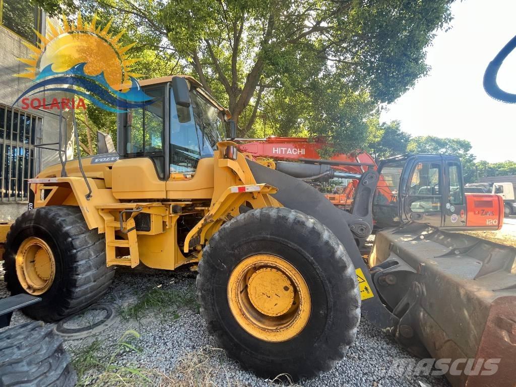 Volvo L 120 F Kolesové nakladače