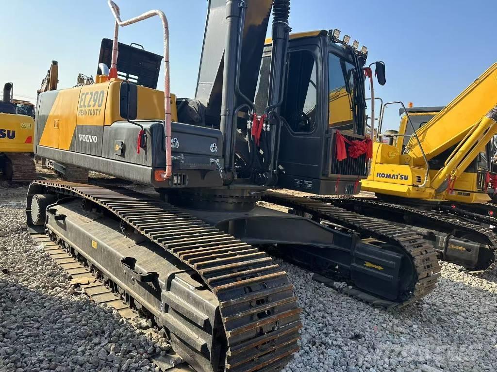 Volvo EC 290 Midi rýpadlá 7 t - 12 t