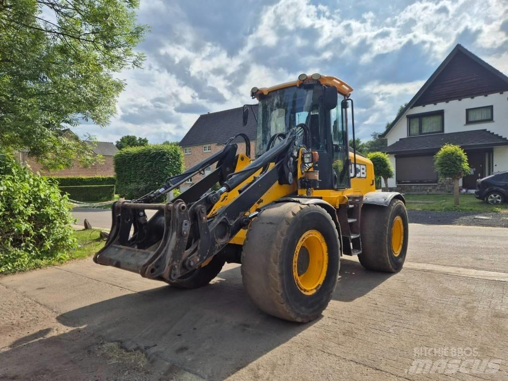JCB 416 HT Kolesové nakladače
