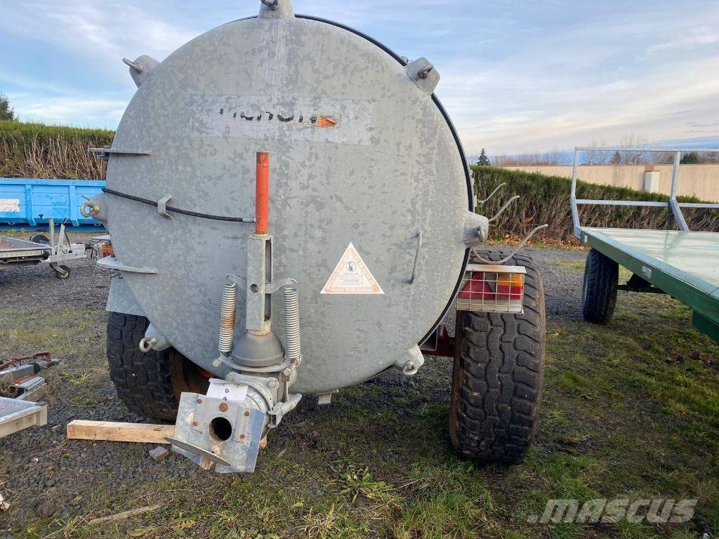 Pichon TSC6 Rozmetadlá maštaľného hnoja