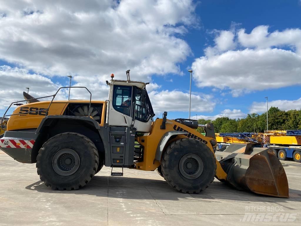 Liebherr L 586 Kolesové nakladače