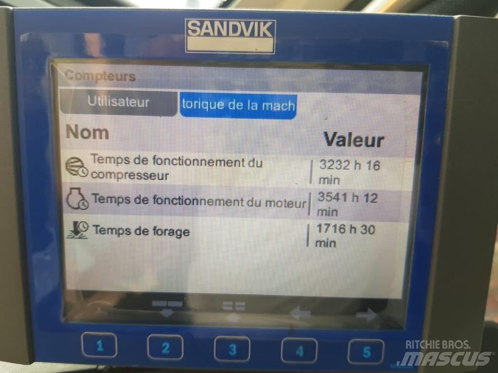 Sandvik DI 550 Povrchové vrtné súpravy