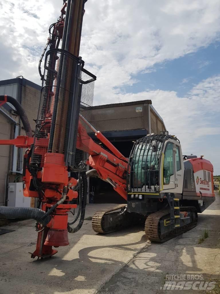 Sandvik DI 550 Povrchové vrtné súpravy